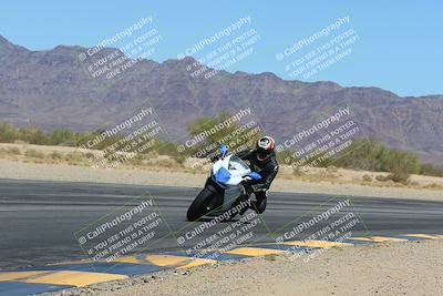 media/Mar-24-2025-Moto Forza (Mon) [[57ce5c5cff]]/3-Beginner Group/Session 3 (Turn 6 Inside)/